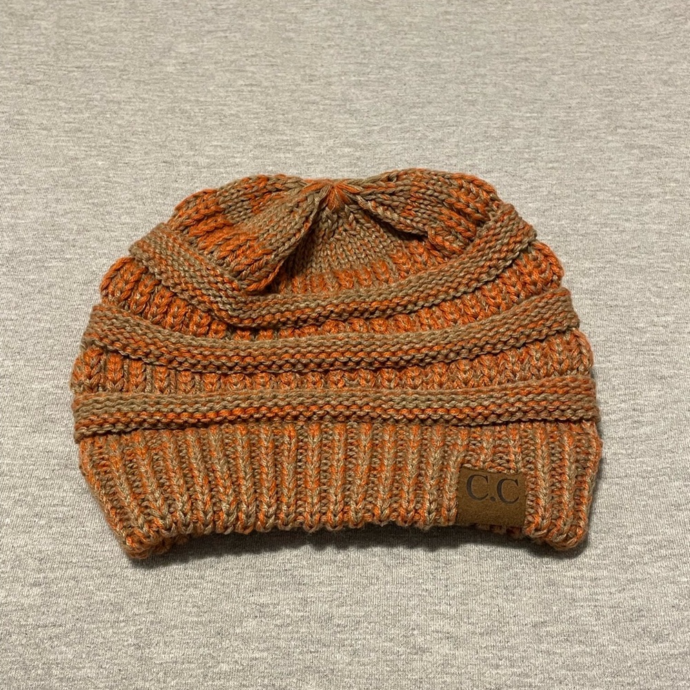 Women’s Knitted Beanie - Orange